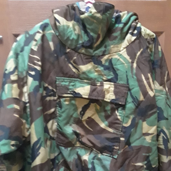 Jackets & Blazers - Camo pullover jacket
